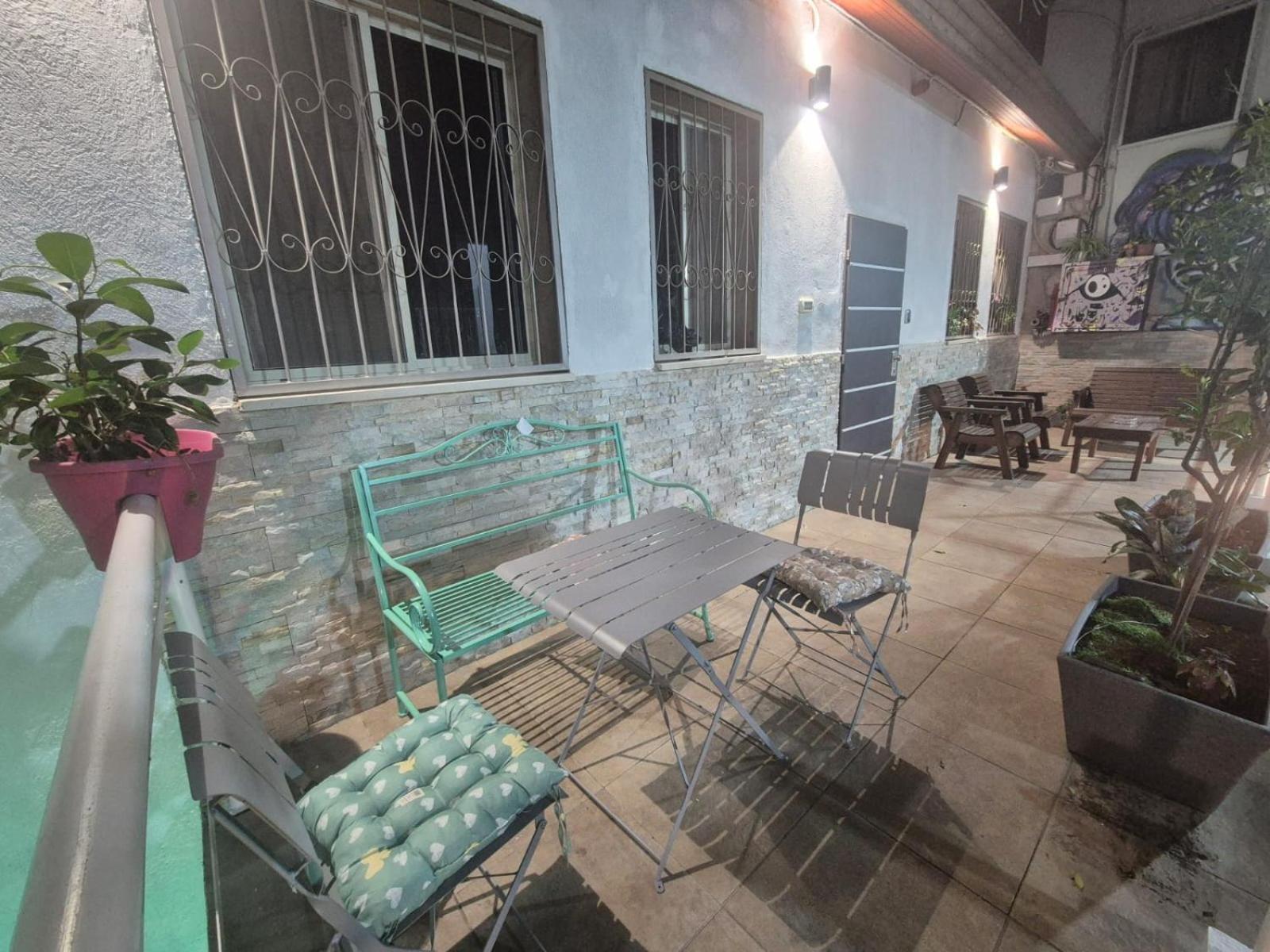 Zimmer Garden Haifa Exteriör bild
