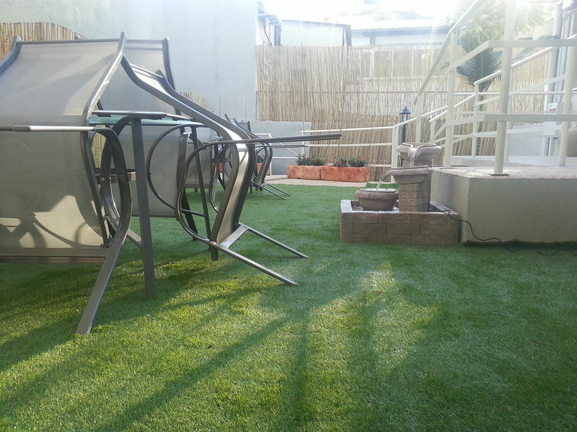Zimmer Garden Haifa Exteriör bild